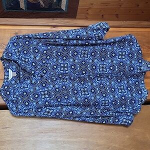 Blue & black 100% polyester blouse